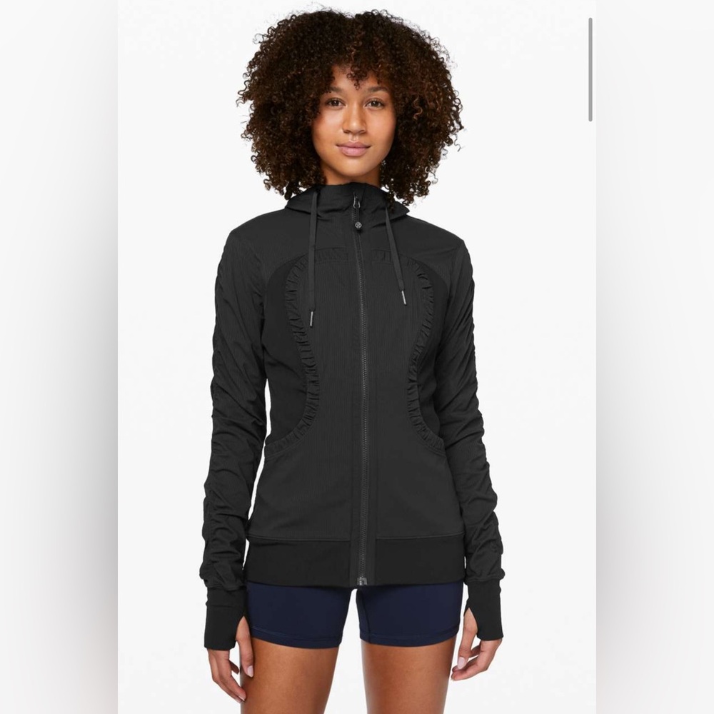Lululemon Dance Studio Jacket III, Size 6
